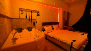 Bucharest Love Rooms